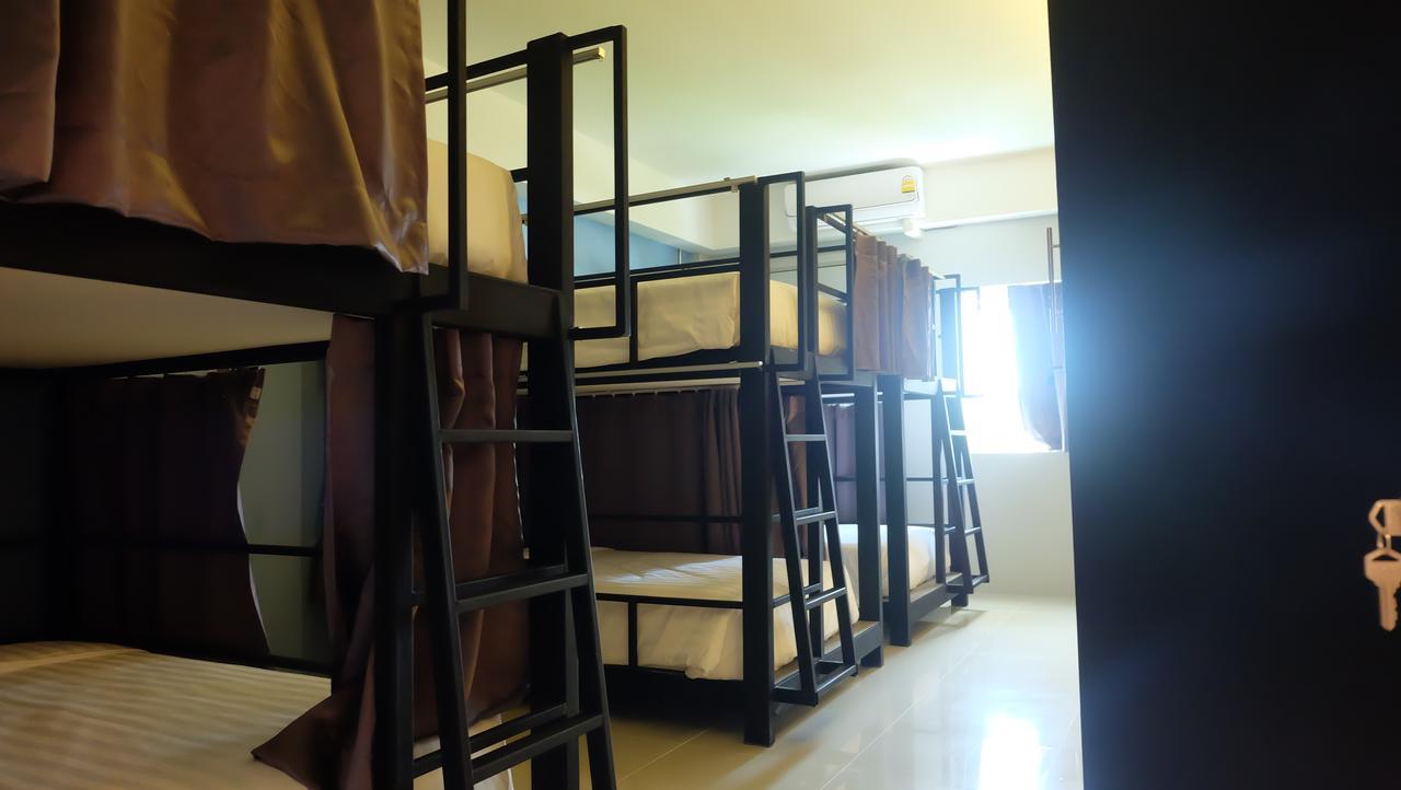 Airport Hostel Phuket Nai Yang Экстерьер фото