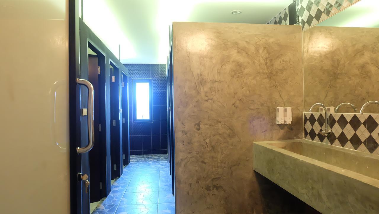 Airport Hostel Phuket Nai Yang Экстерьер фото