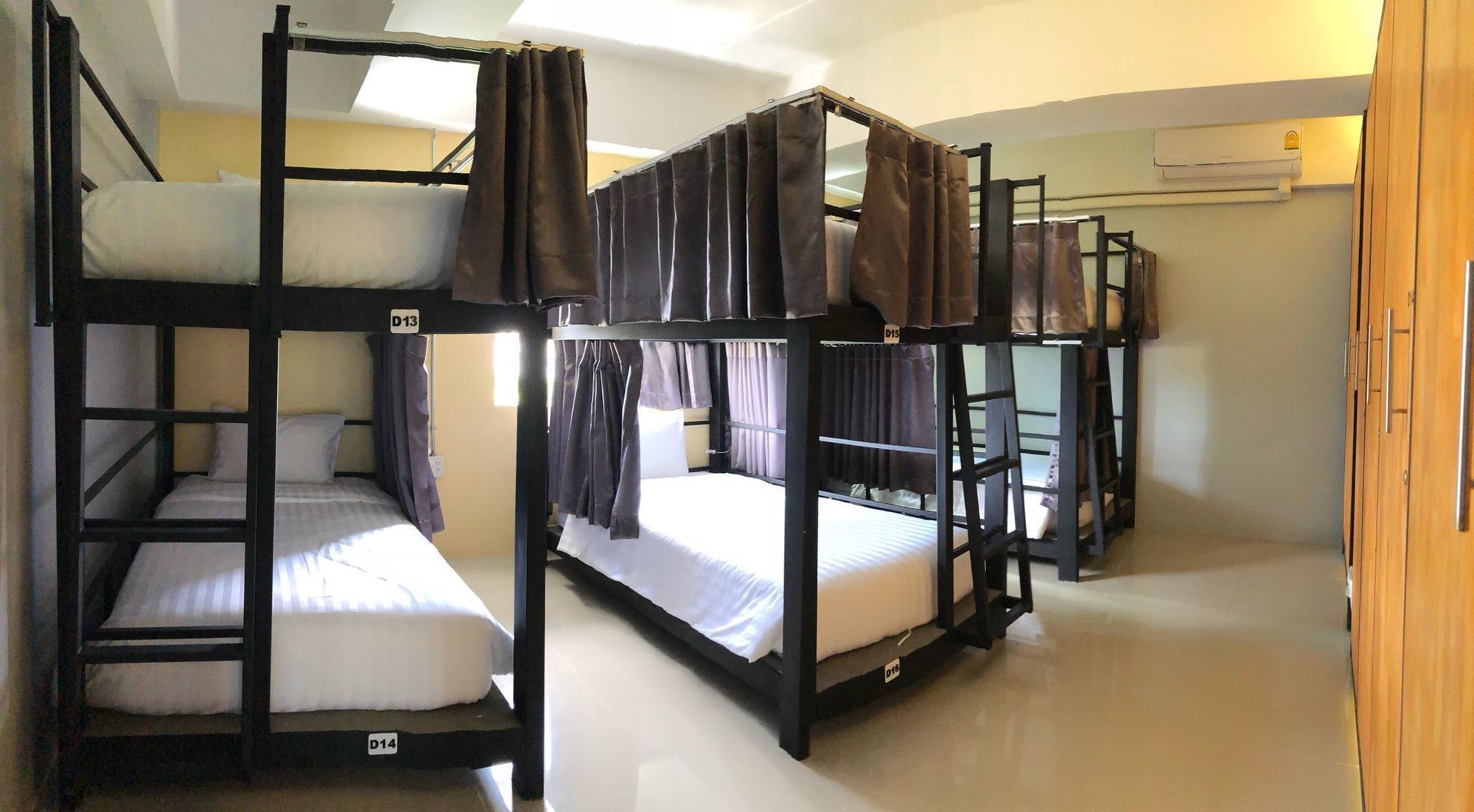 Airport Hostel Phuket Nai Yang Экстерьер фото