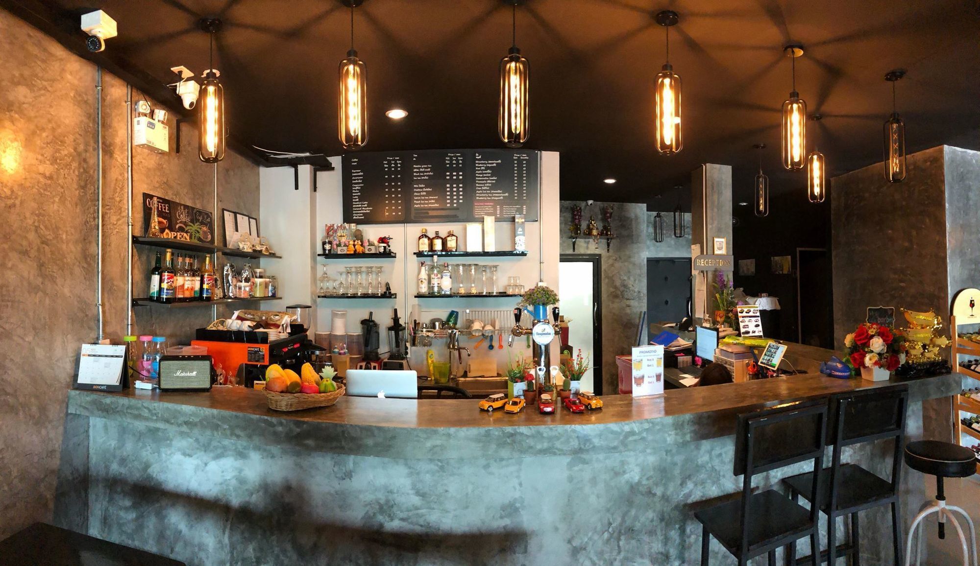 Airport Hostel Phuket Nai Yang Экстерьер фото